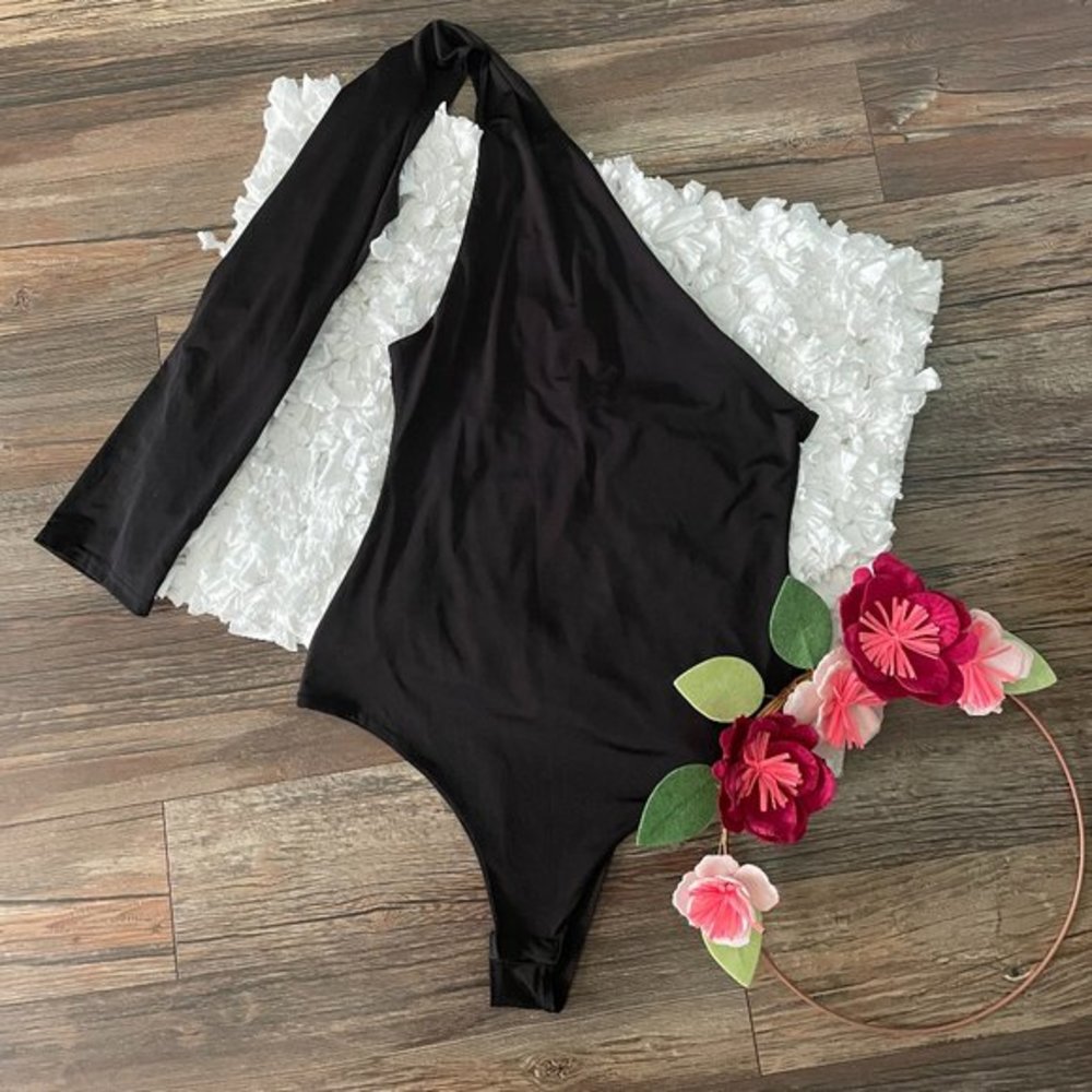 Pretty Little Thing Bodysuit